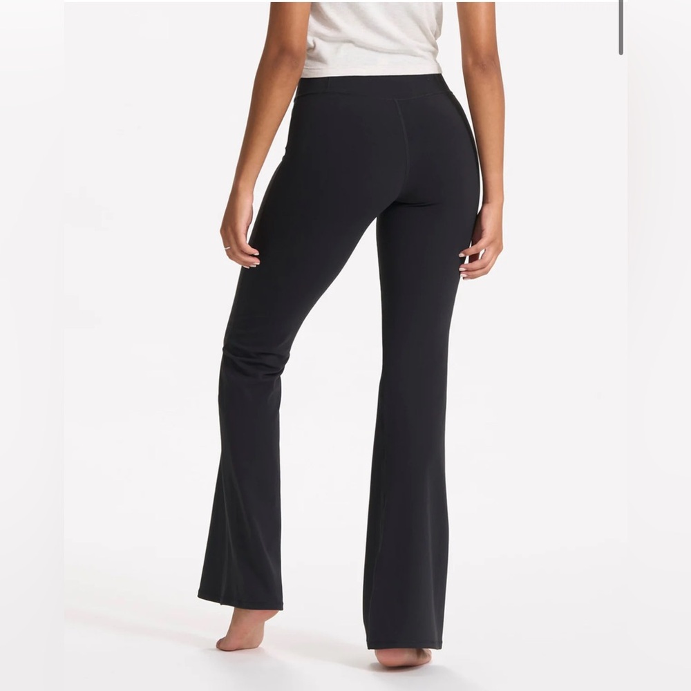 Vuori Black Wide Leg Women's Pants